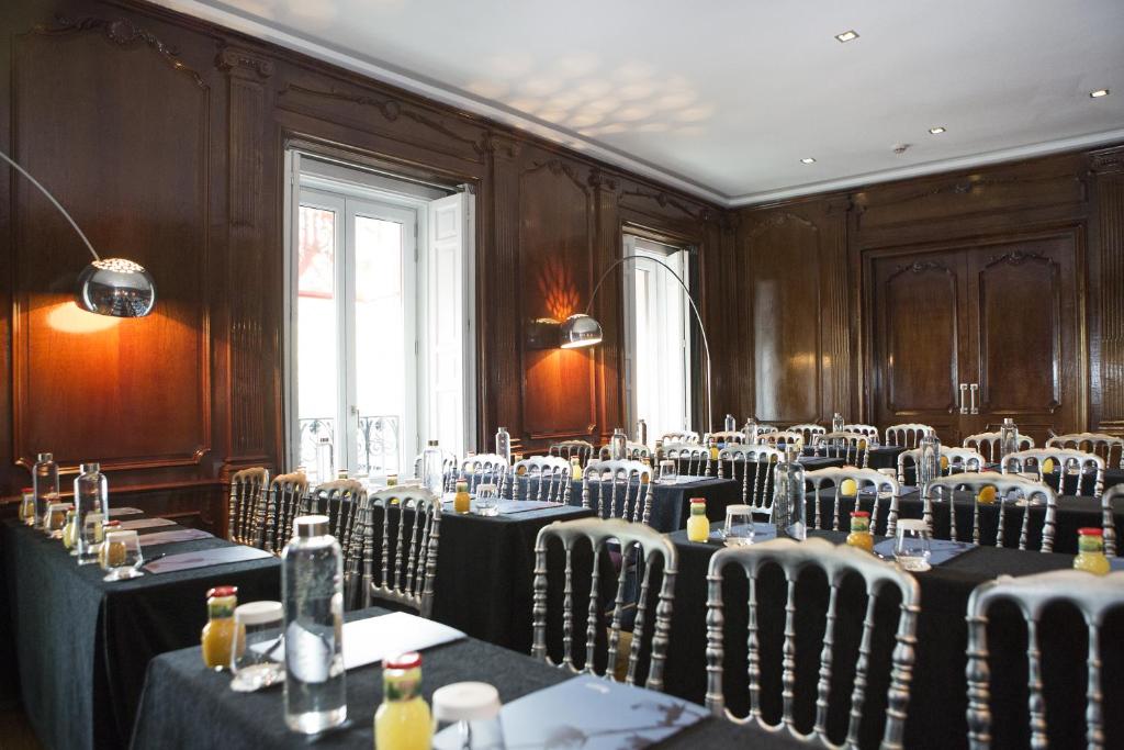 Hospes Puerta de Alcalá, a Member of Design Hotels - Resim 6