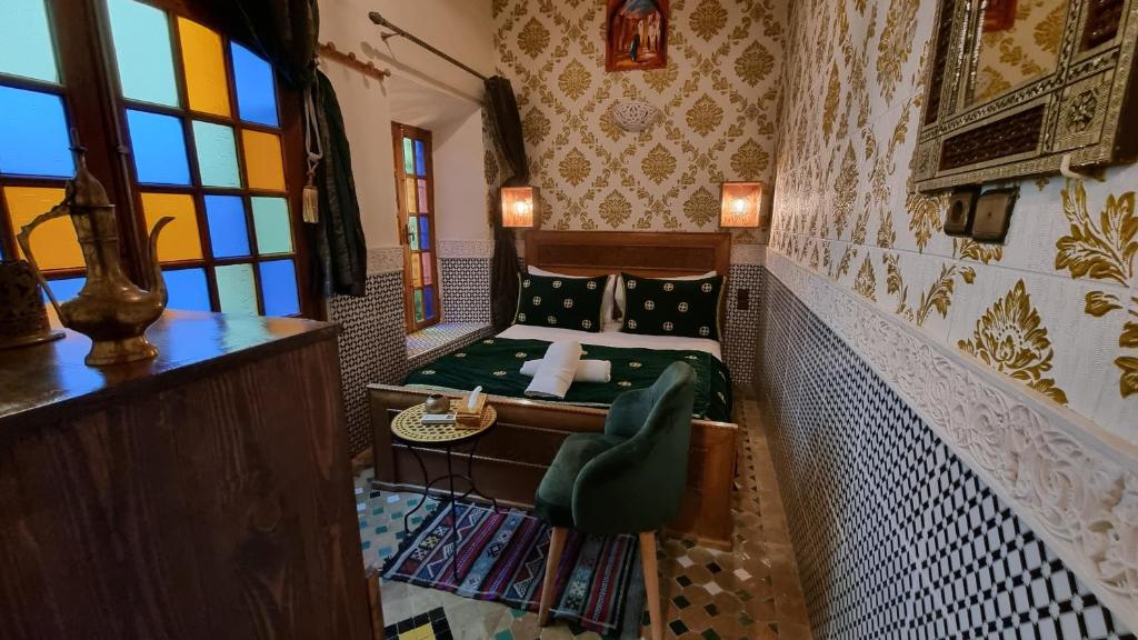 Posezení v ubytování Riad Fes Touria Palace