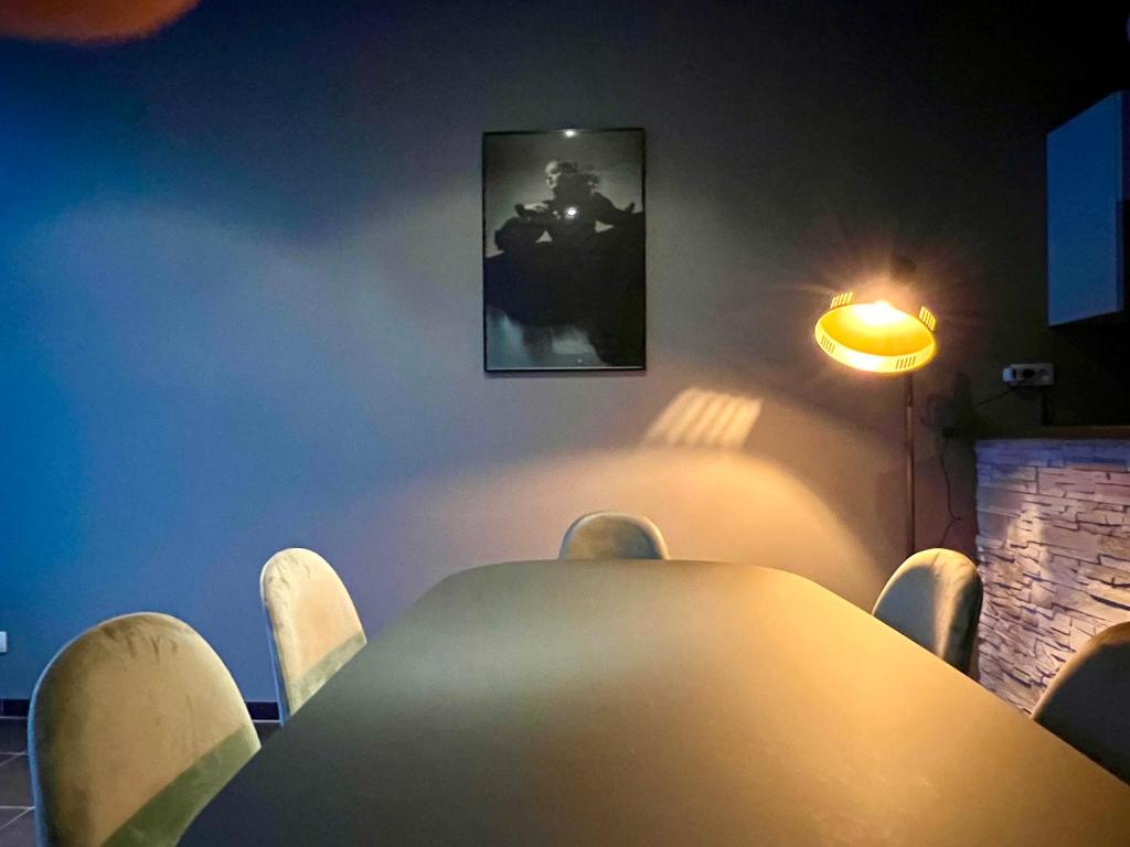 N8 ROOMS - by Leipzig Suites - Resim 40