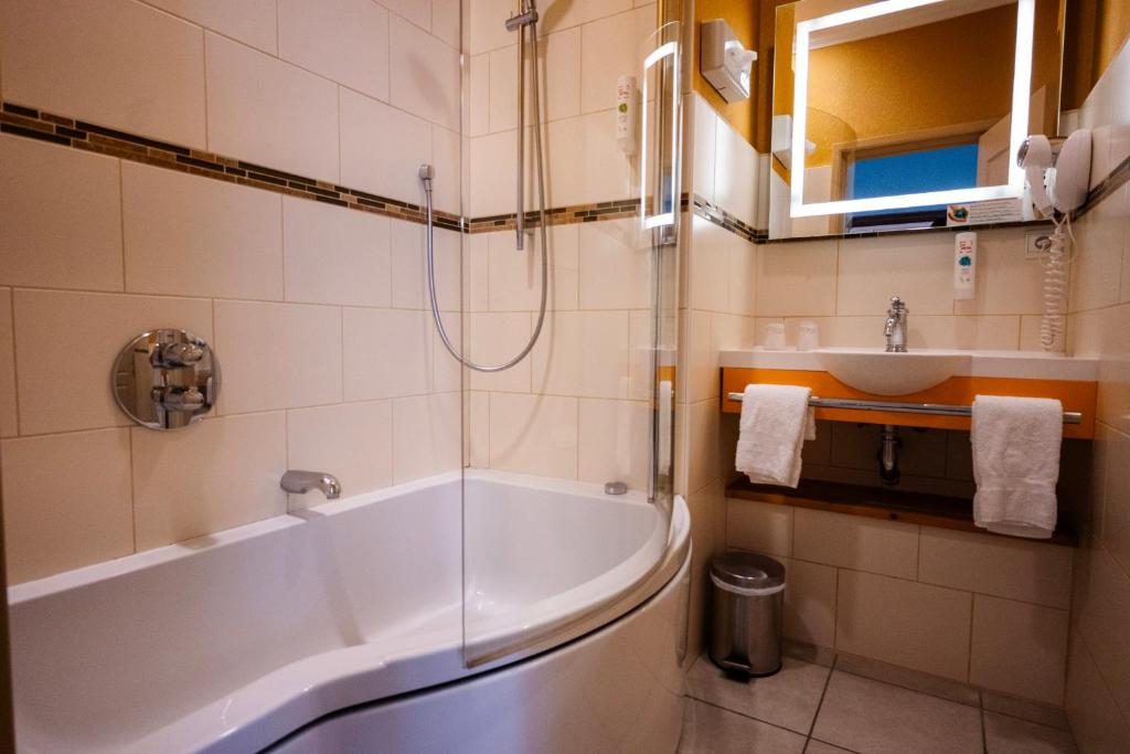 Koupelna v ubytování Cit'Hotel Sphinx - Hotel