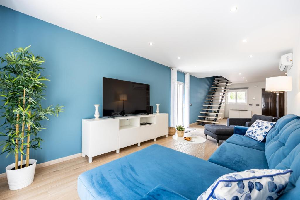 Et tv og/eller underholdning på Altura Dreams