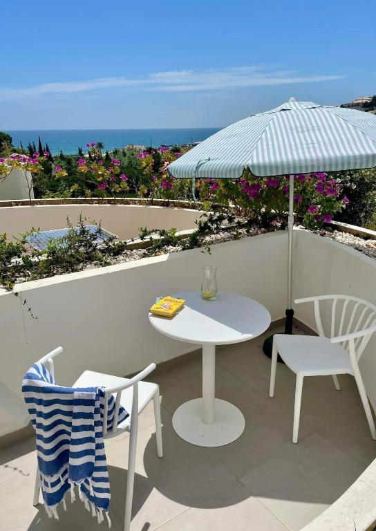 Ocean Studio by ENDLESS SUN I modern comfort, sea view, wi-fi, parking, rooftop pool - 9