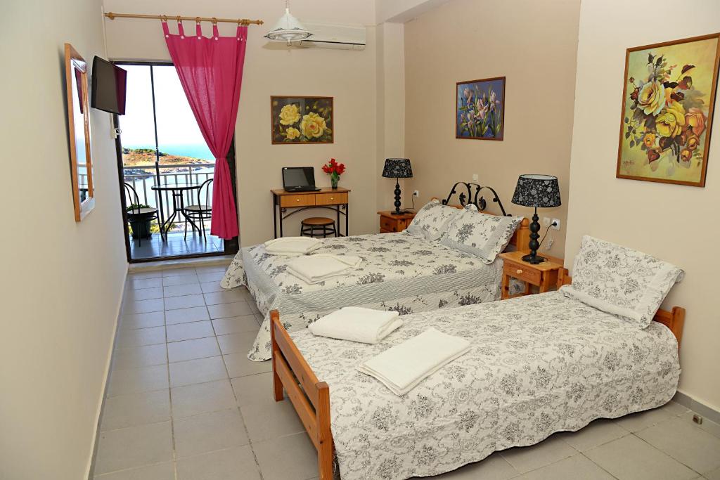 Легло или легла в стая в Chios Rooms MyView