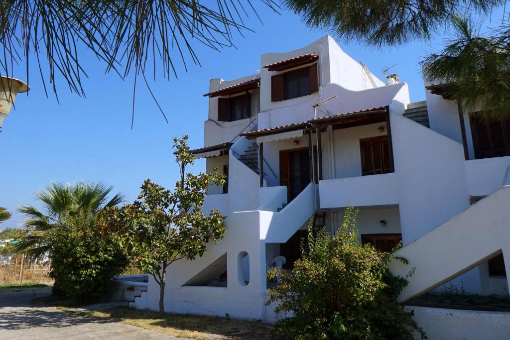 Solon and Teo Summer House in Avdira beach - Twee Slaapkamers Huis