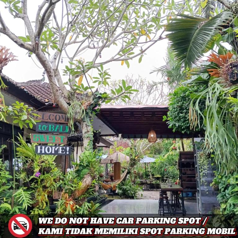 Zahrada ubytování Coliving Bali SWEET HOME Kost Lengkap di Tabanan Kota