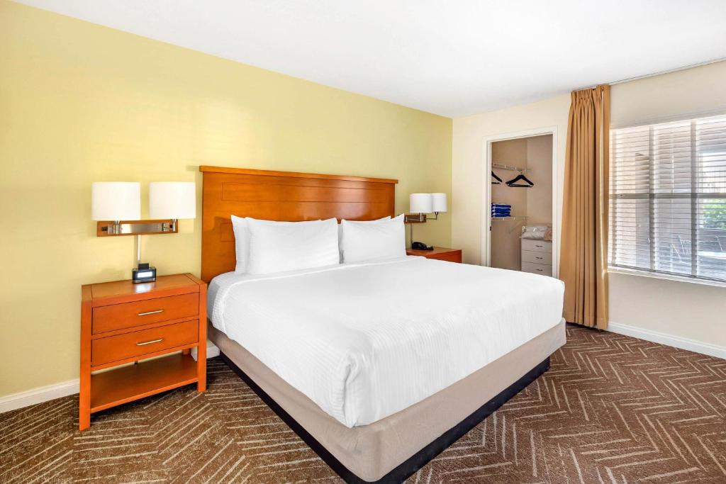 Hilton Vacation Club Desert Retreat Las Vegas photo