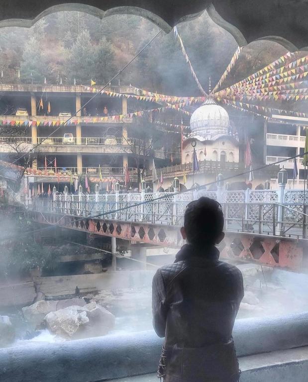 Fotografie z fotogalerie ubytování Manikaran view v destinaci Manīkaran