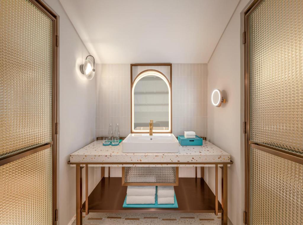 La Festa Phu Quoc, Curio Collection By Hilton - 19