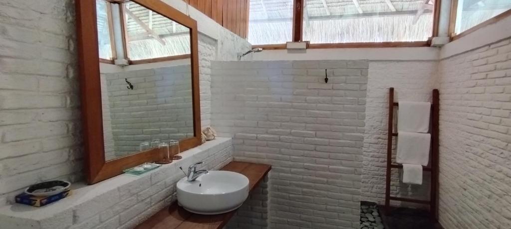 Koupelna v ubytování Amrita Maumere Resort