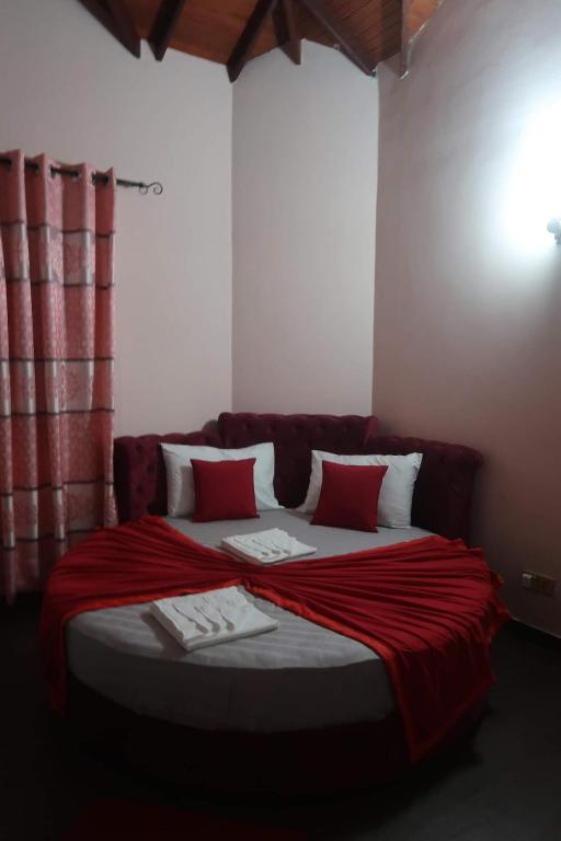 Postel nebo postele na pokoji v ubytování Airport Villa D 87