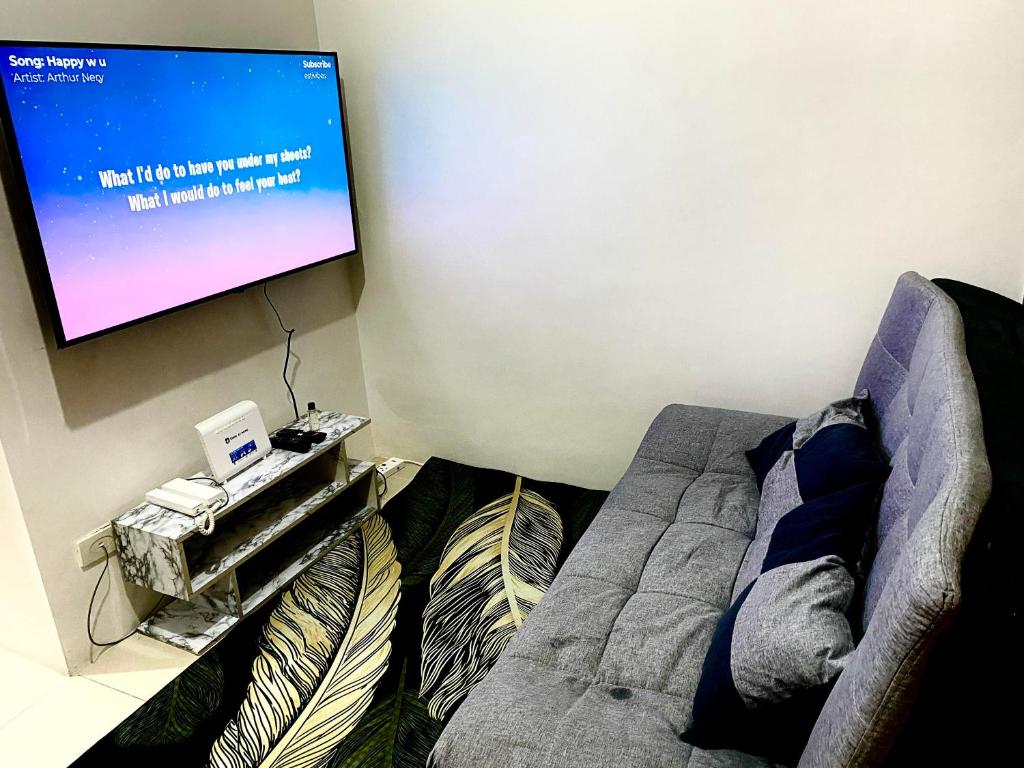 Curated visual reference: Gallery Detail: Aesthetic Suite In Edsa Smdc Fame Very Fast WiFi Manila
