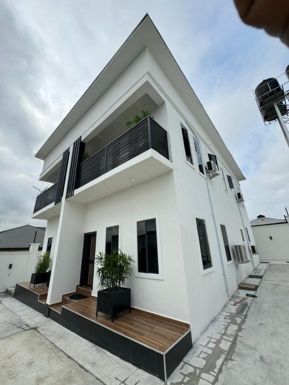 Cent apartment, Calabar (updated prices 2024)