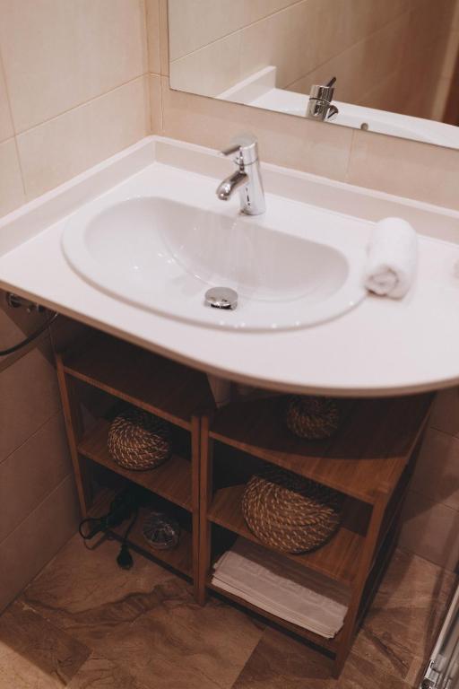 The Orbit Apartments - 16