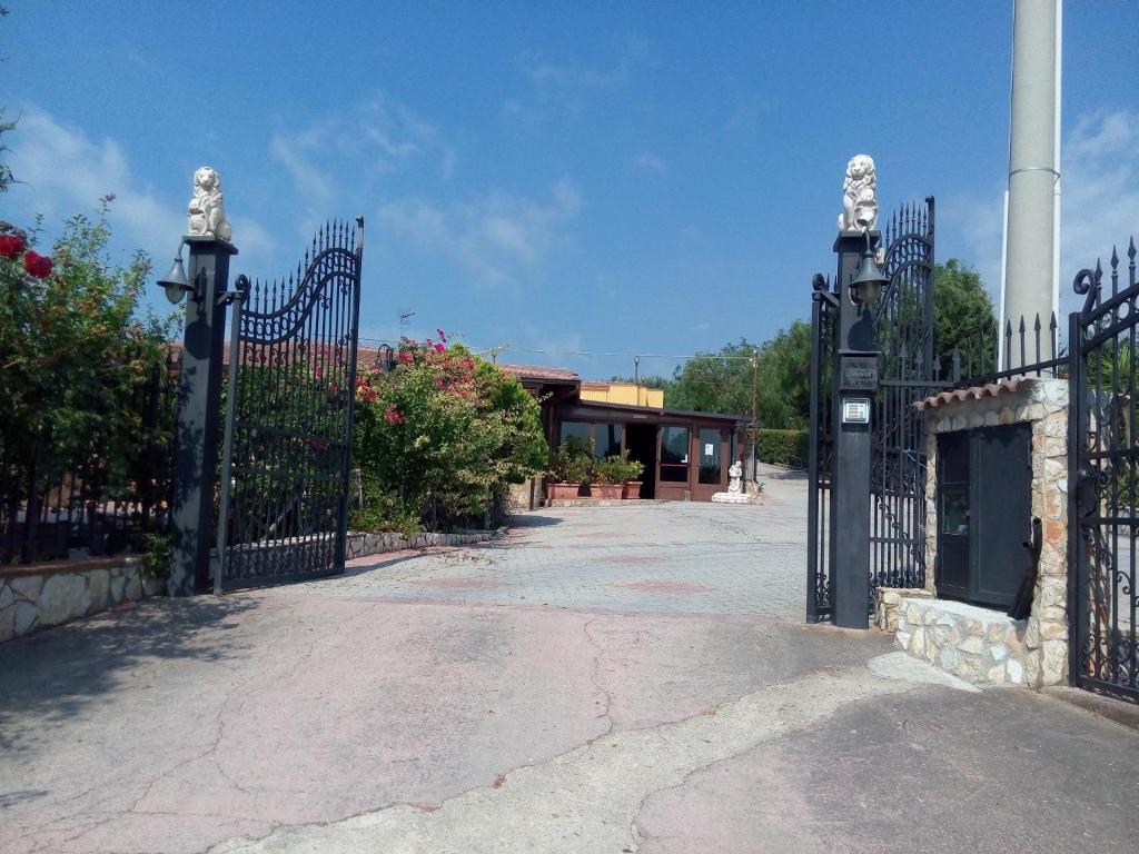 Fotografia z galérie ubytovania Agriturismo La Targa v destinácii Buonfornello