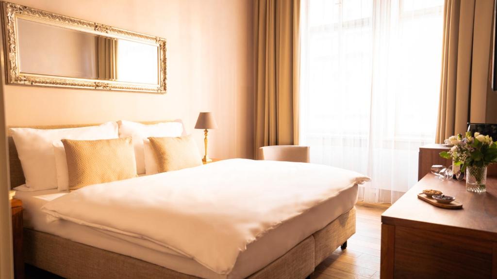 Hotel Golden Key Prague Castle - Resim 30