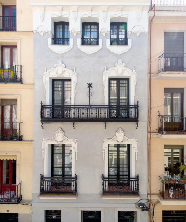 Edificio en el que se encuentra el apartahotel