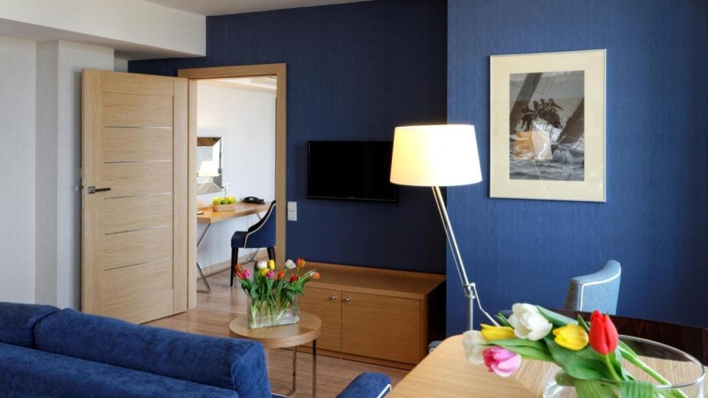 Hotel Marina Club Old Town View - Resim 19