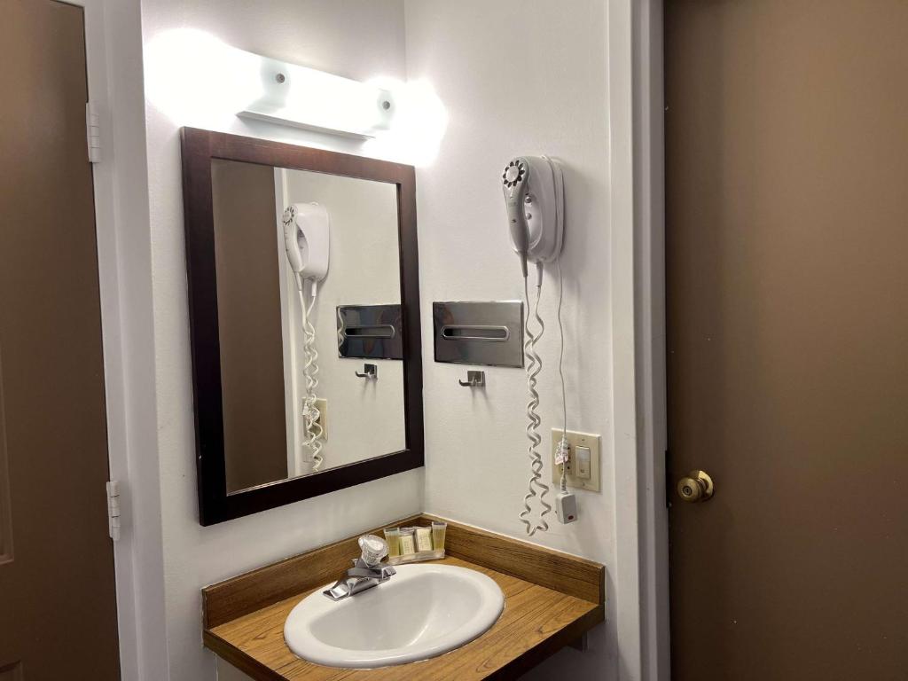 Travelodge by Wyndham Hershey photo