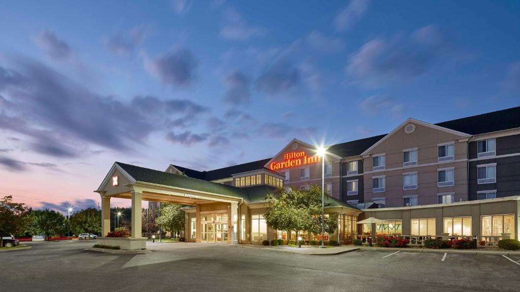 a rendering of a hotel with a parking lot at Hilton Garden Inn Merrillville in Merrillville