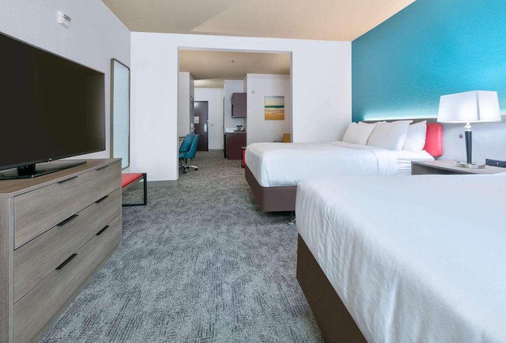 Comfort Suites Arlington - Entertainment District - 