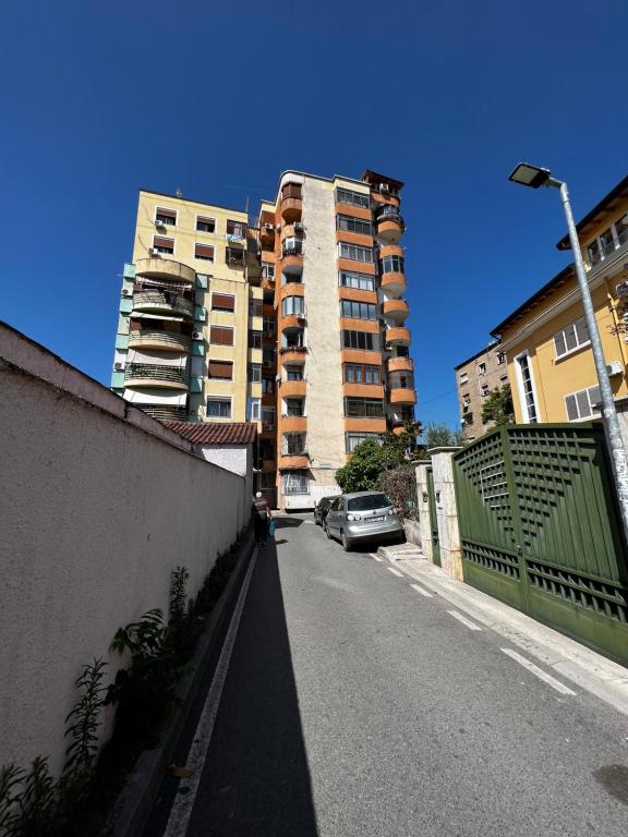 City Centre Apartments - Image 6