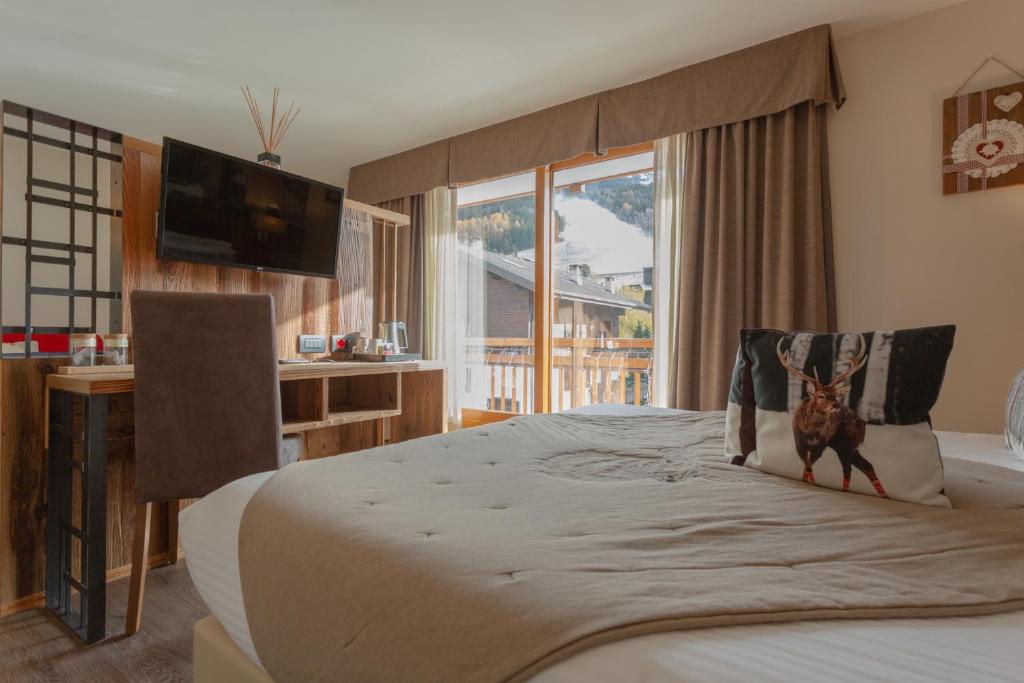 Olimpia Hotel - Suite Con Balcón