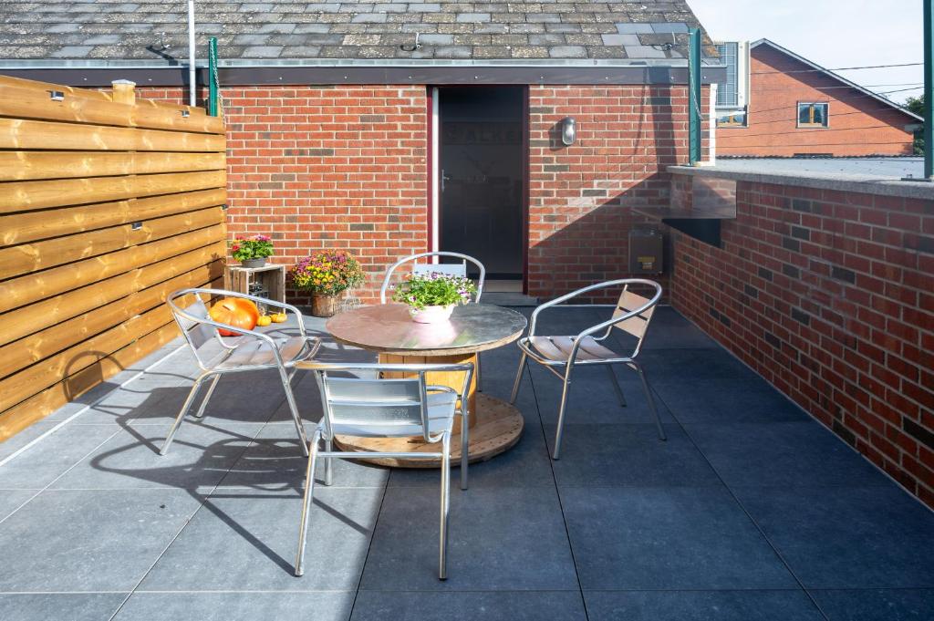 Patio nebo venkovní prostory v ubytování gite l'atelier du Trieu Robin