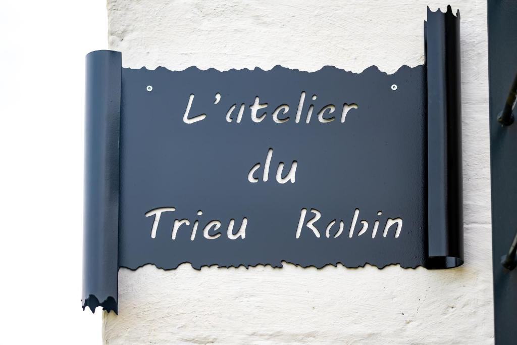 Certifikát, hodnocení, plakát nebo jiný dokument vystavený v ubytování gite l'atelier du Trieu Robin