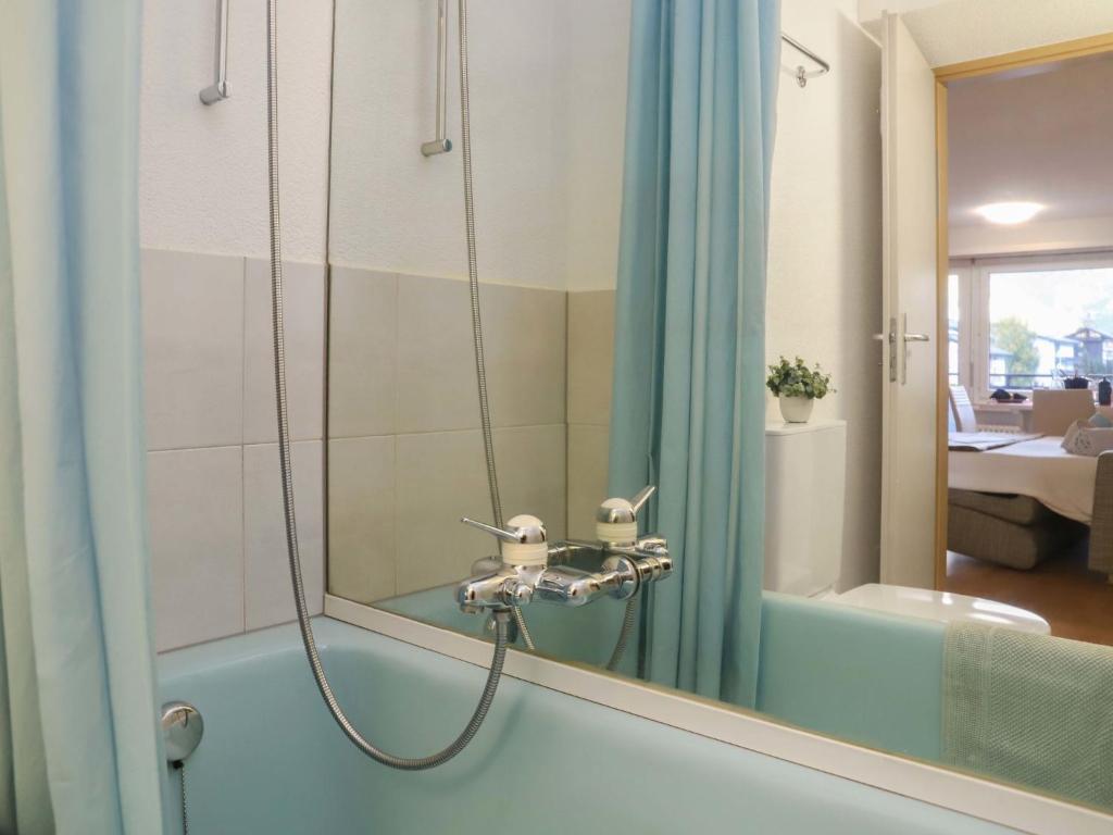 Koupelna v ubytování Apartment Residence A-3 by Interhome