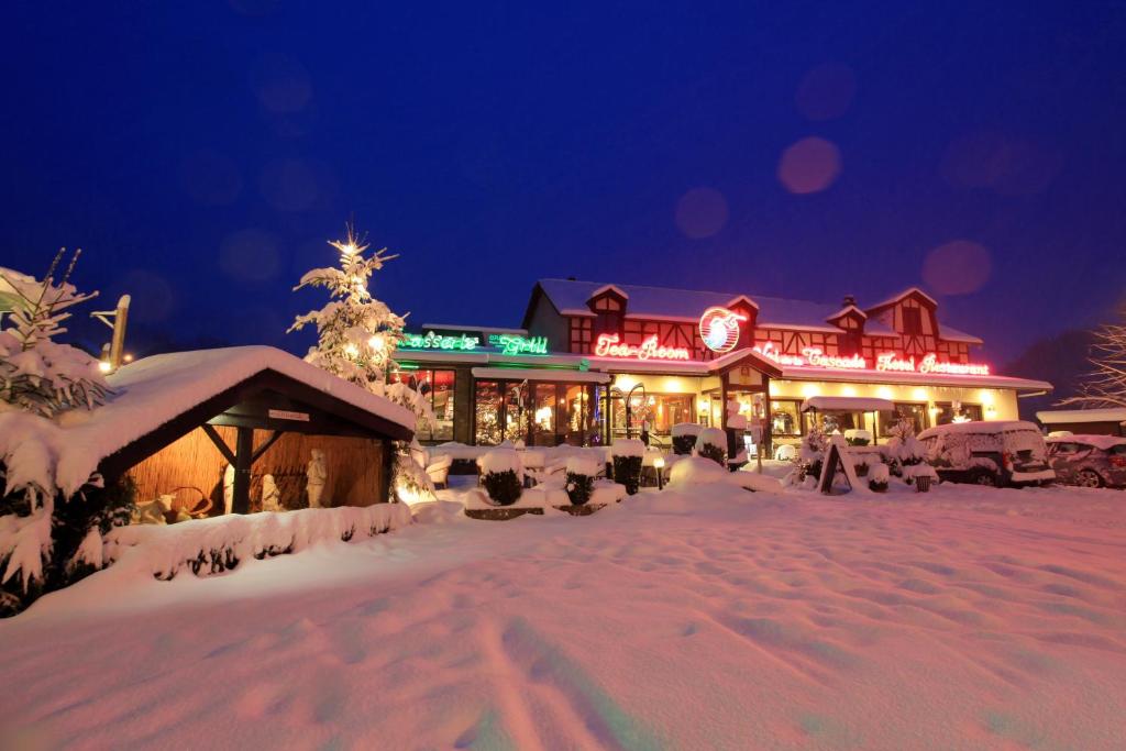 Hotel Val De La Cascade v zimě