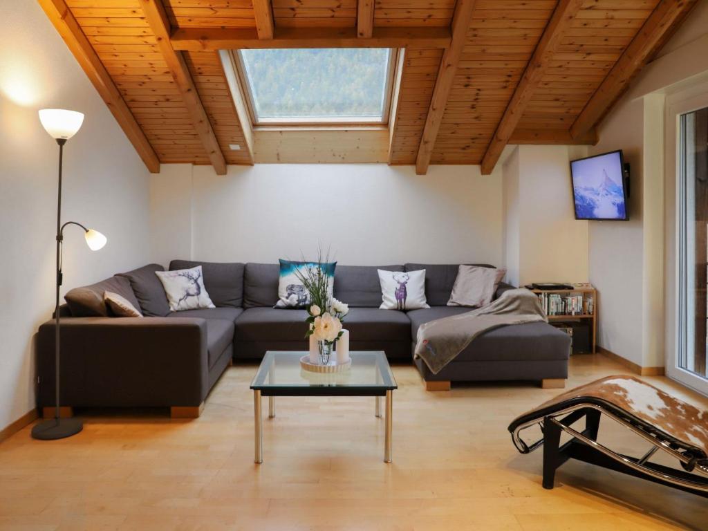 Posezení v ubytování Apartment Brigitte by Interhome