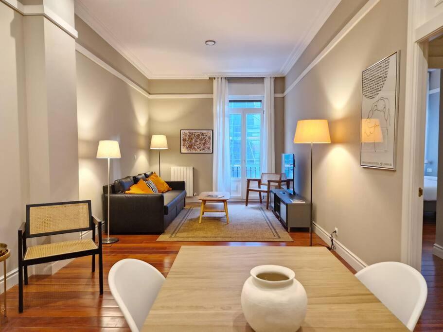 GRAN VÍA Bilbao & Parking gratis by ALOHA Bilbao