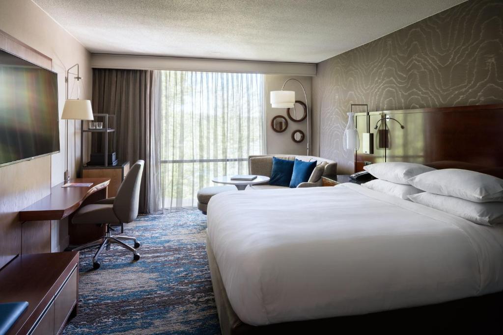 Boston Marriott Newton - 