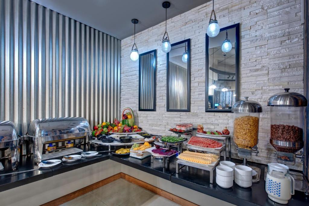 Grandeur Hotel Al Barsha - Resim 33