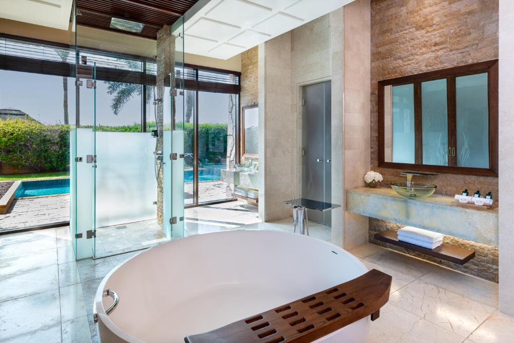 Sofitel Dubai The Palm Resort & Spa - 