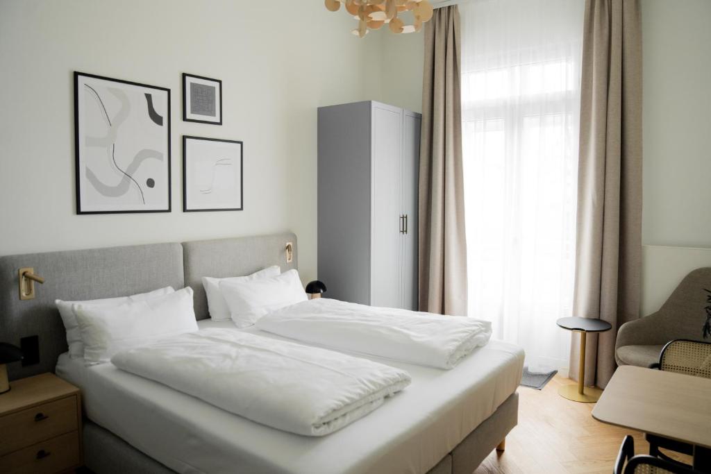 Bob W Lübeck Old Town - 7