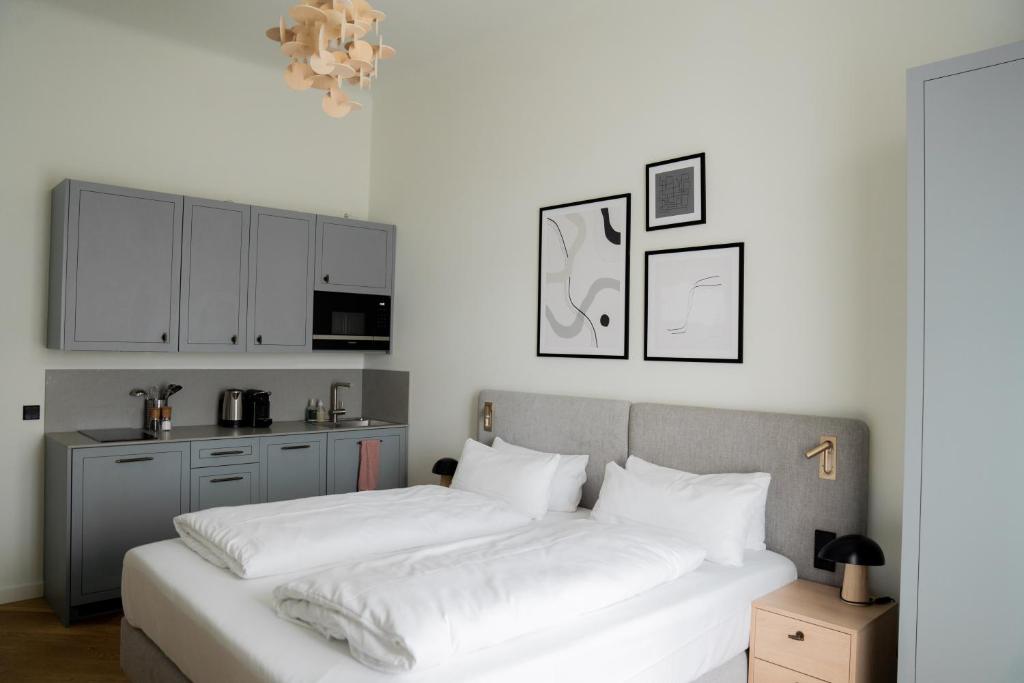 Bob W Lübeck Old Town - 5