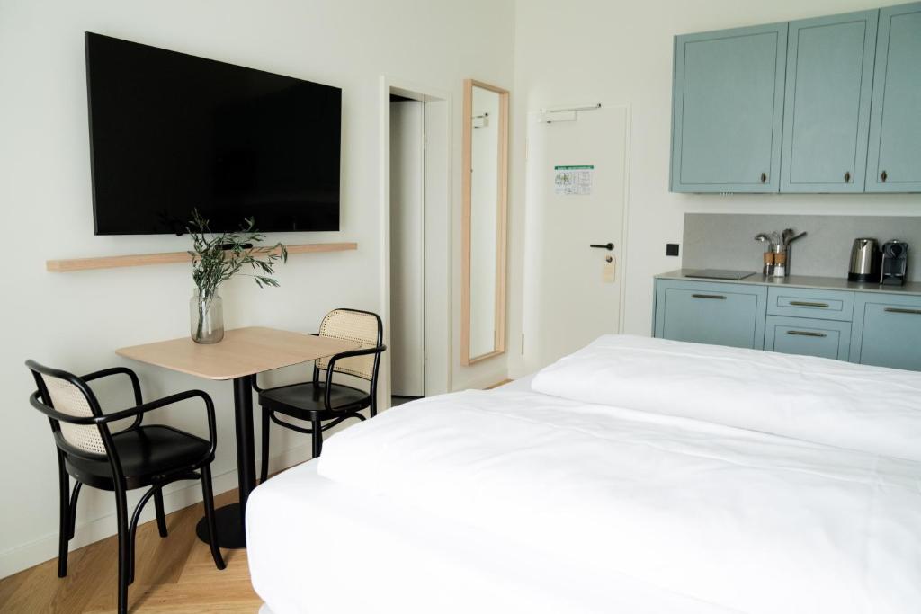 Bob W Lübeck Old Town - 14