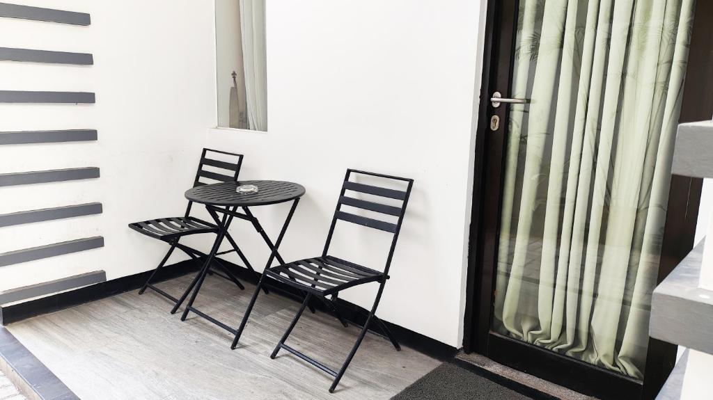 Balkón nebo terasa v ubytování Odaita Hotel Pamekasan Madura