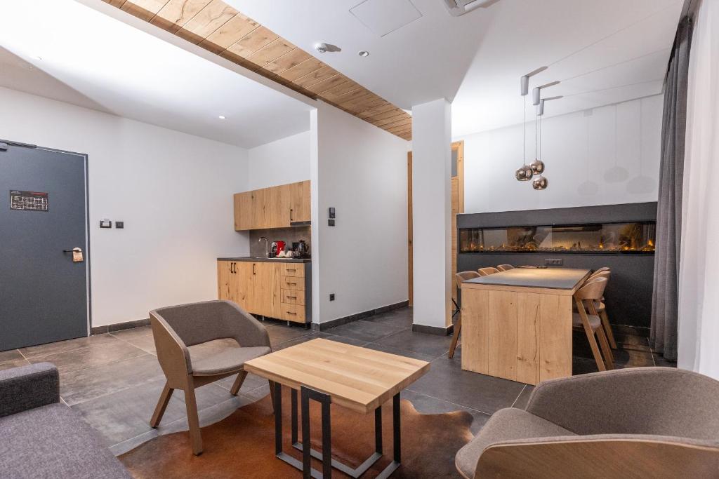 Cucina o angolo cottura di Hotel Ramonda