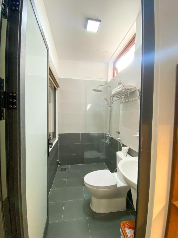 Koupelna v ubytování Nguyên Hương Hotel