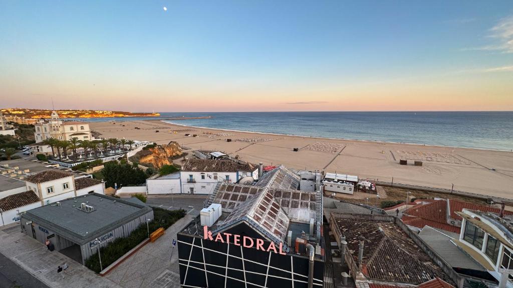 Hotel Avenida Praia - Resim 28