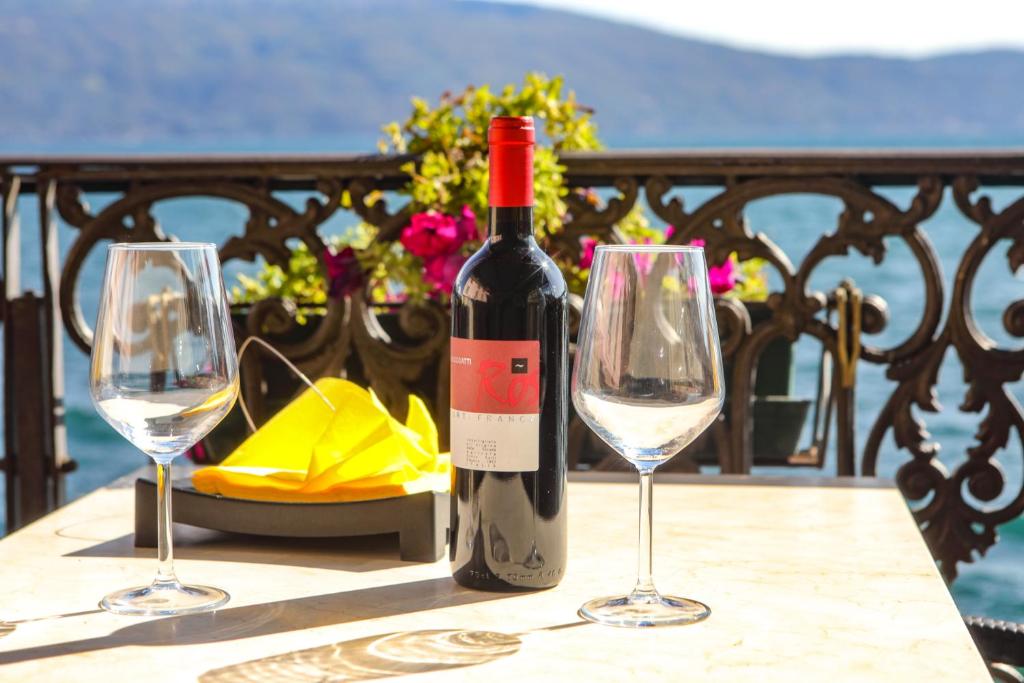 Nápoje v ubytování Hotel Garnì Riviera