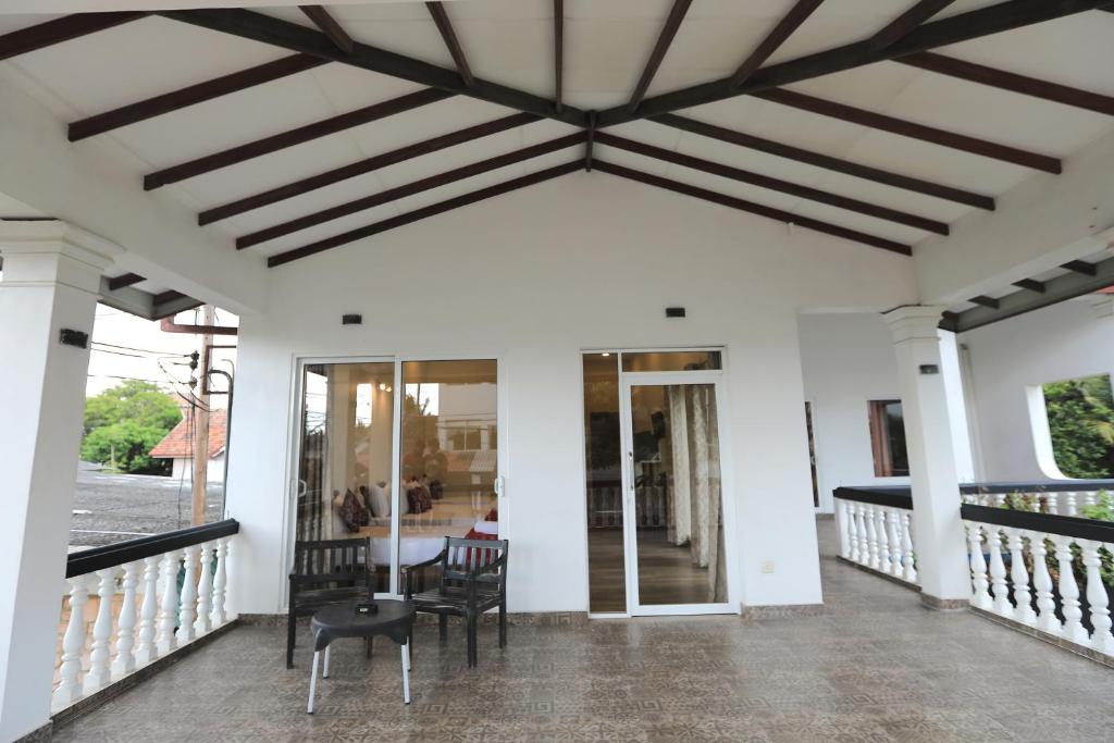 Balkón nebo terasa v ubytování D Plus Resort Negombo