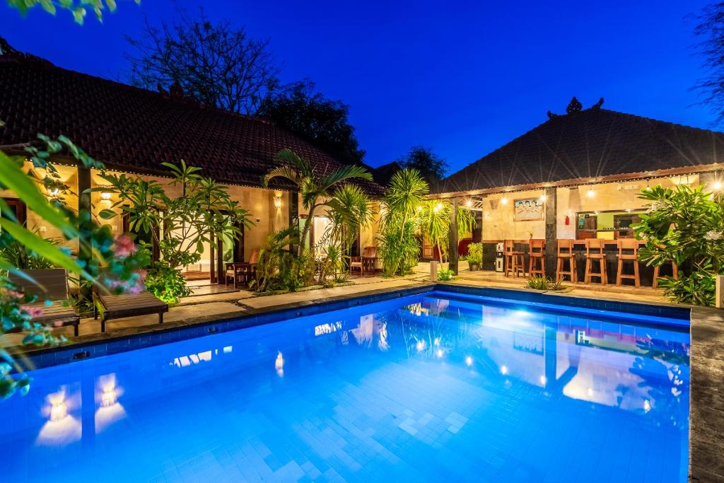 Bazén v ubytování Senang Villa Gili Air nebo v jeho okolí