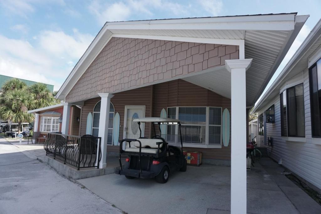 Venture Out 611 Seabreeze Dr Comes WITH GOLF CART, Panama City Beach