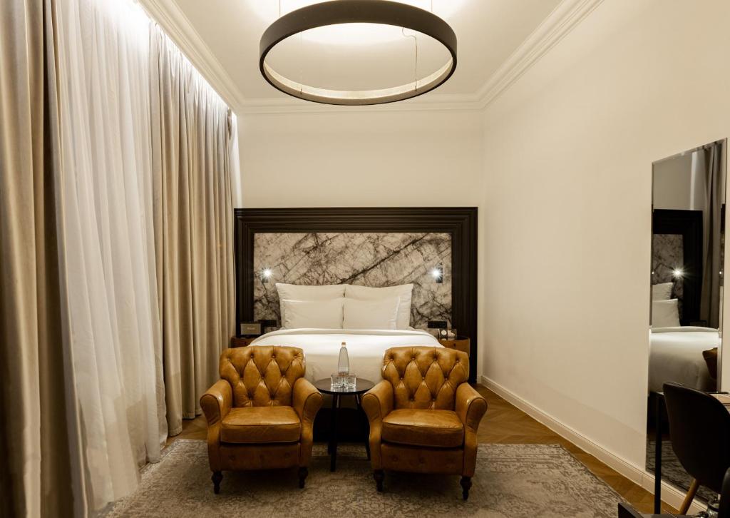 
Standard Double Room with Courtyard View
