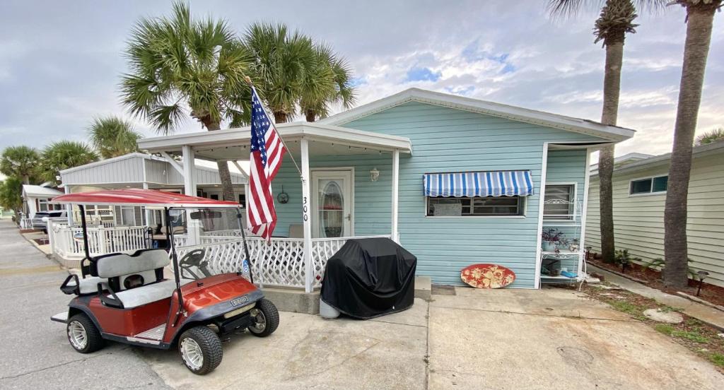Venture Out 300 Tarpon Dr NEW GOLF CART, Panama City Beach (updated
