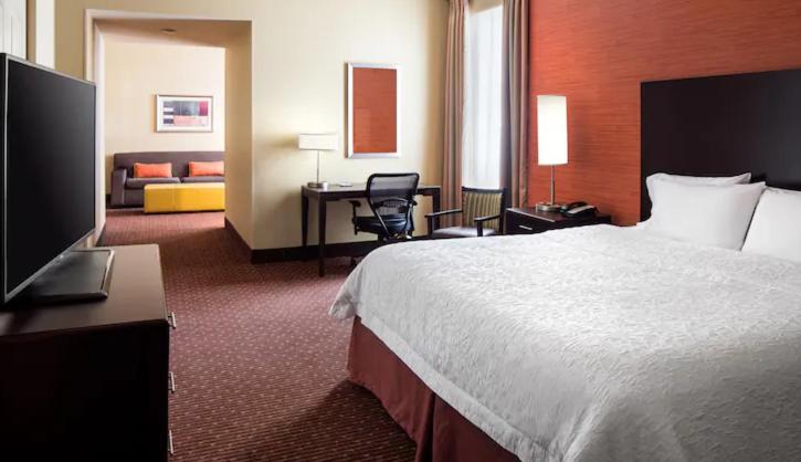 Postel nebo postele na pokoji v ubytování Hampton Inn and Suites Ogden