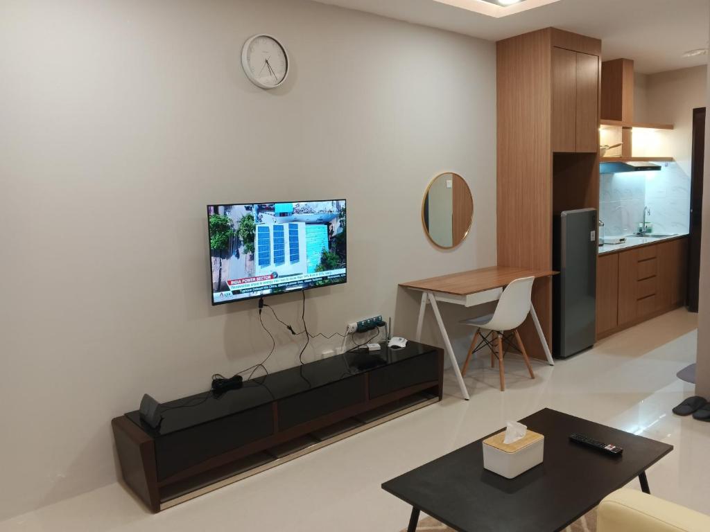Formosa Spacious Apartments with Netflix & Pick Up Service by MESA - Estudio Con Balcón